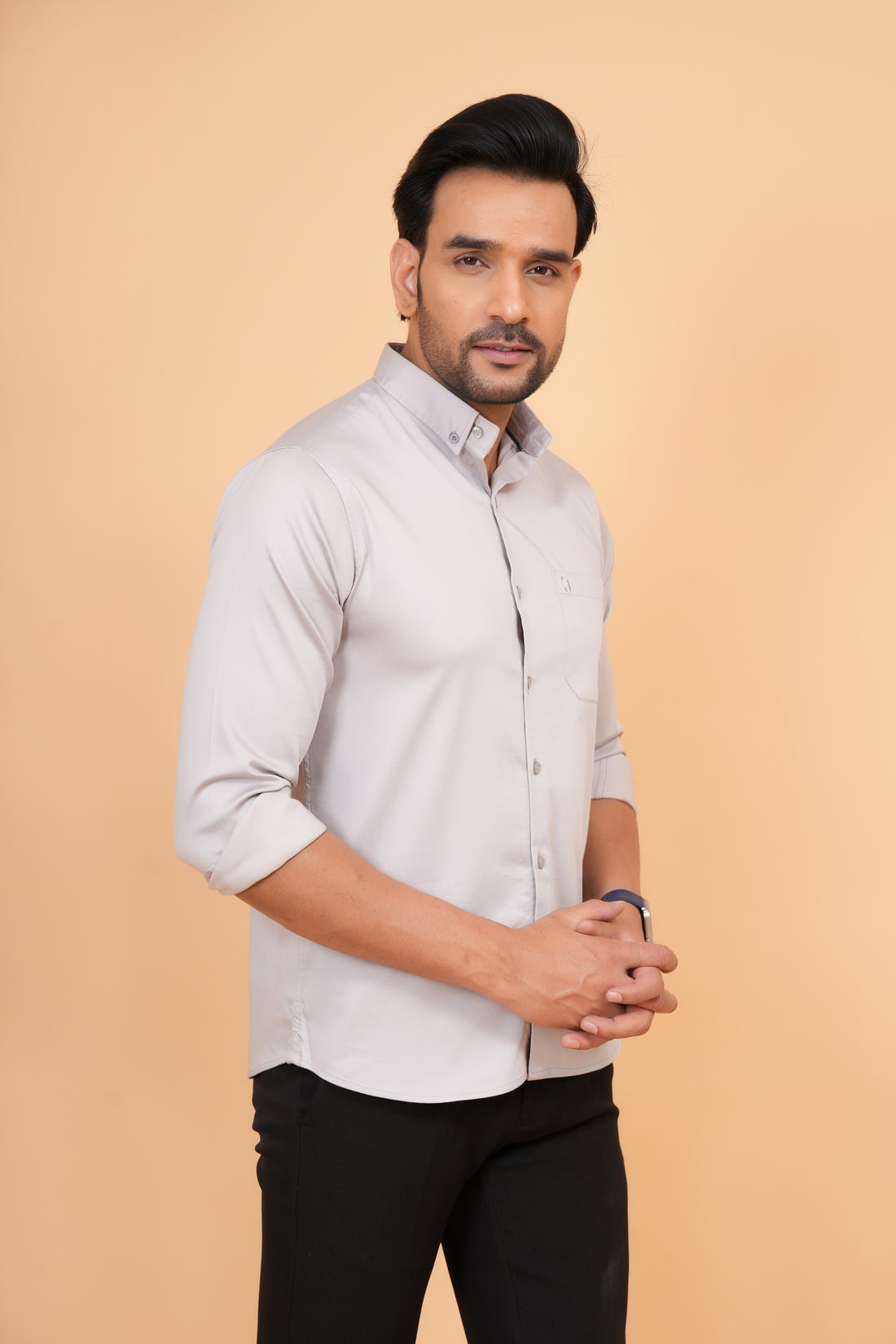 Siver gray tailored fit solid full sleeves formal shirt